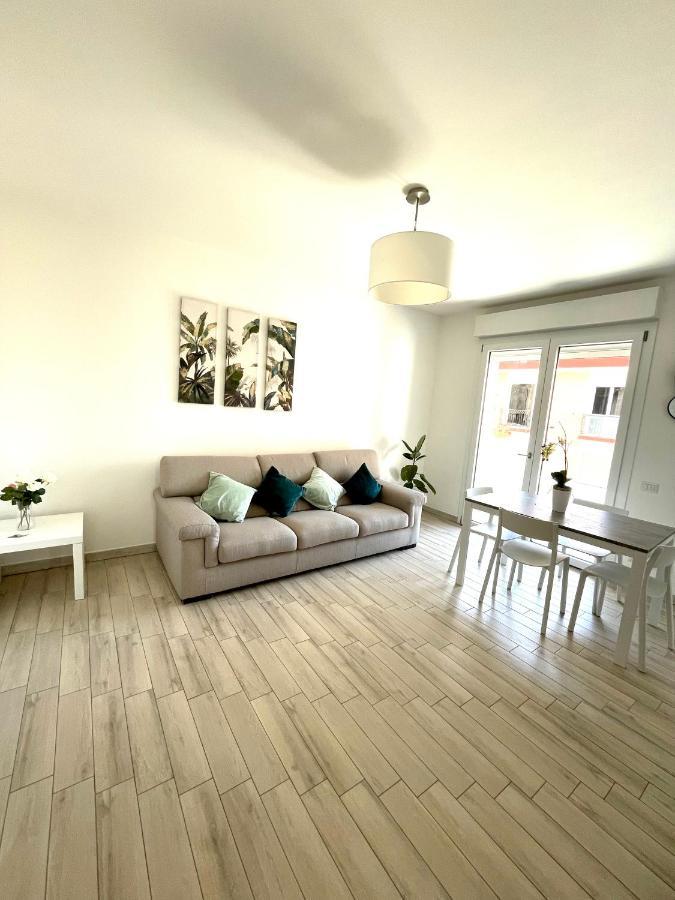 Emme Apartment Cagliari Ngoại thất bức ảnh